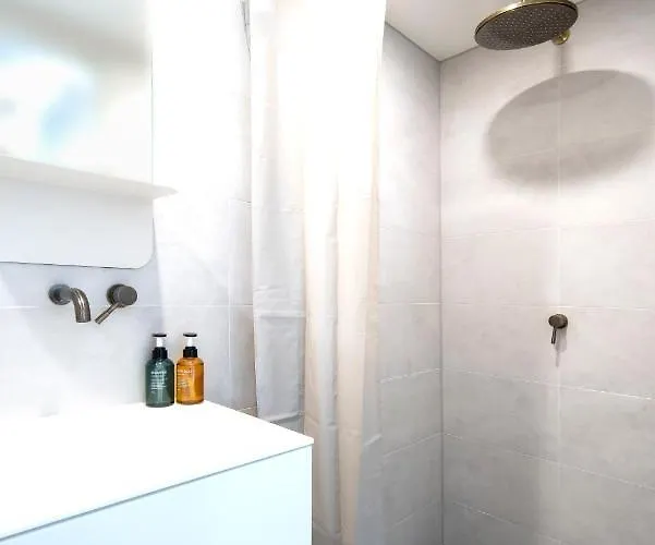 Maison d'hôtes Family Penthouse 7-minutes From Rotterdam Newly Build Floor Terrace R5 Schiedam