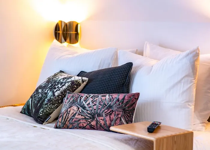 Family Penthouse 7-minutes From Rotterdam Newly Build Floor Terrace R5 3*