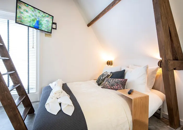 Family Penthouse 7-minutes From Rotterdam Newly Build Floor Terrace R5 Maison d'hôtes Schiedam